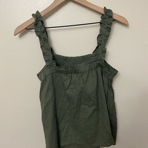 Banana Republic Embroidered Smocked Neck Tank - Picture 4 of 6